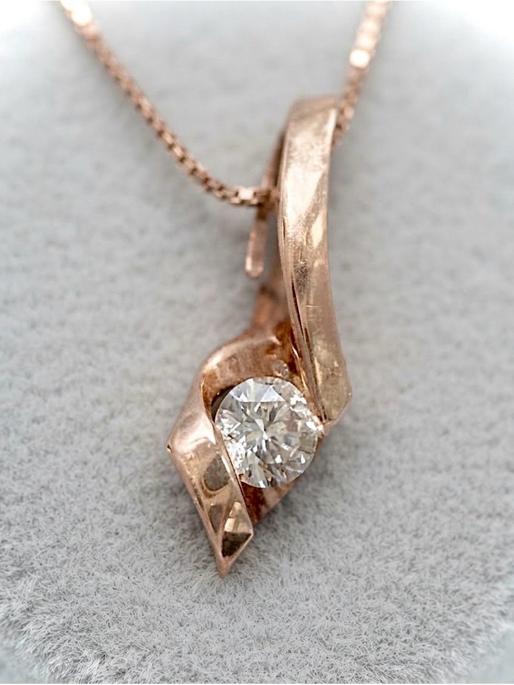 Sirena Collection 14K Rose Gold Diamond Pendant Necklace – 18” Box Chain